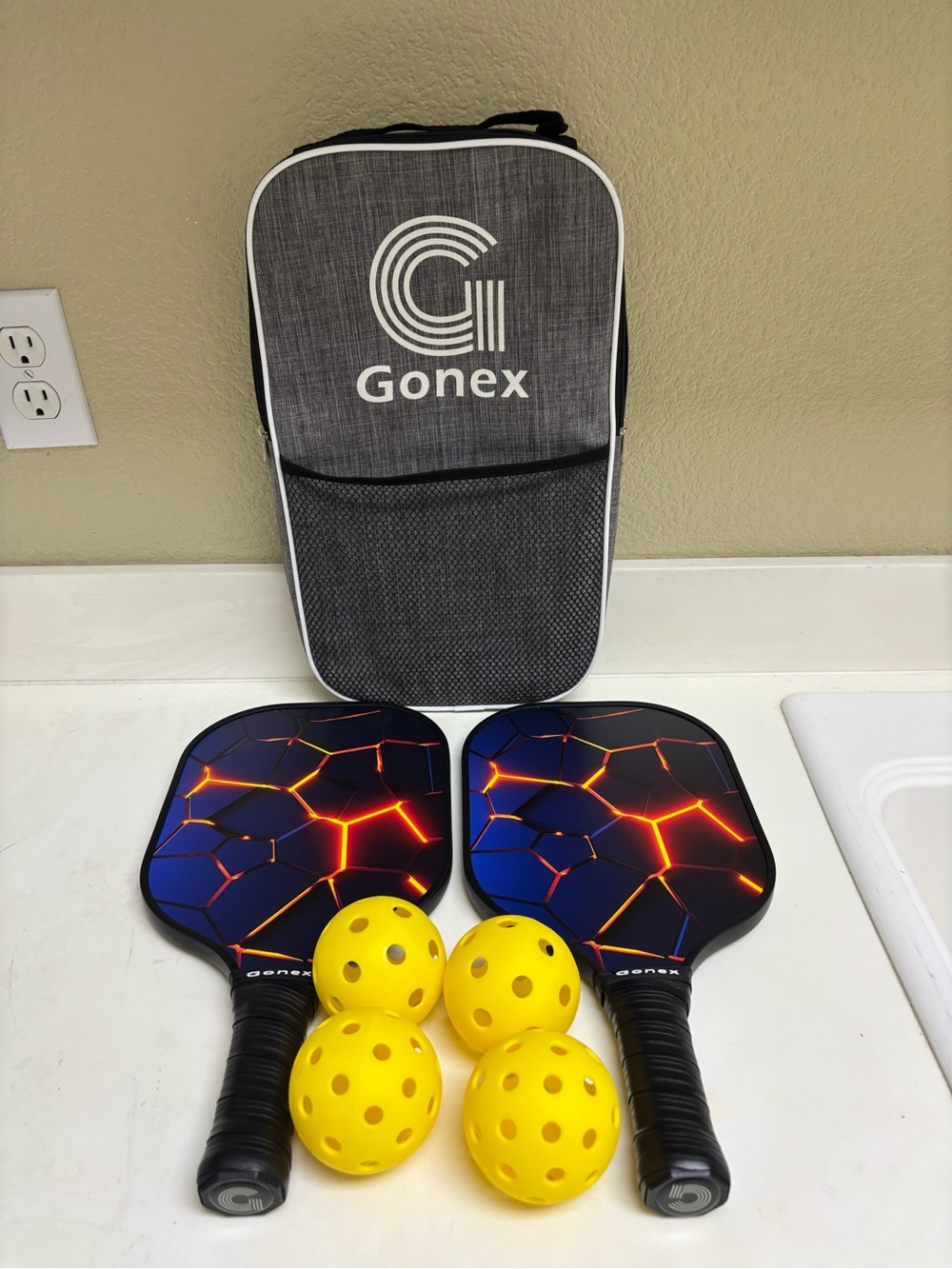 Pickleball Paddle Set with Case